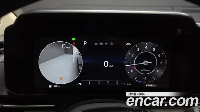 Kia Carnival 2023 — Фото 8/20