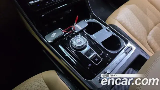 Kia Carnival 2023 — Фото 9/20