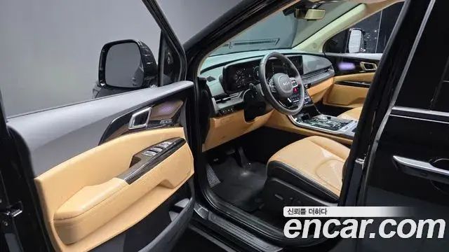 Kia Carnival 2023 — Фото 10/20