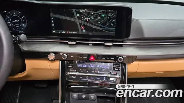 Kia Carnival 2023 — Фото 15/20