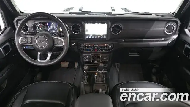 Jeep Wrangler 2022 — Photo 9/20