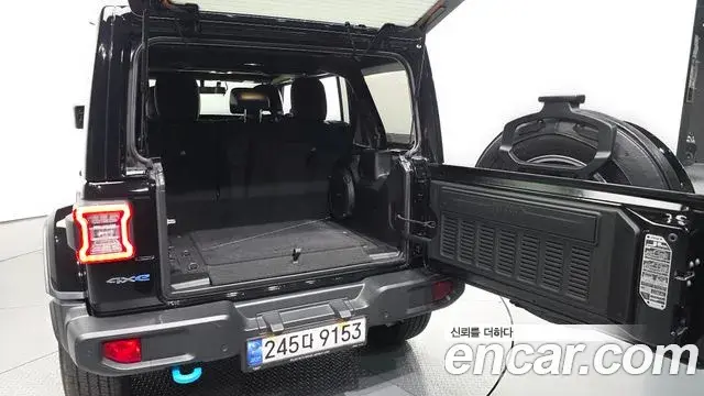 Jeep Wrangler 2022 — Photo 14/20