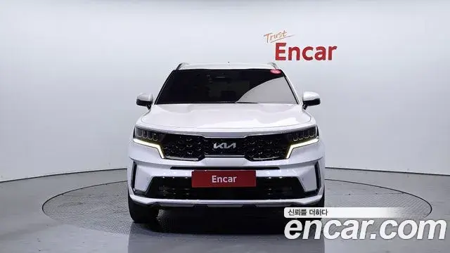 Kia Sorento 2022 — Фото 3/20