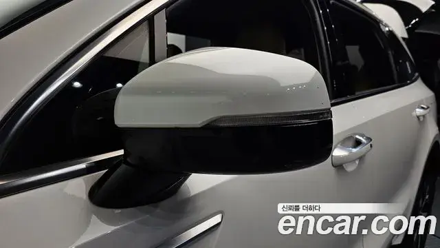 Kia Sorento 2022 — Photo 30/35