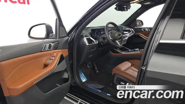BMW X7 2024 — Photo 11/20