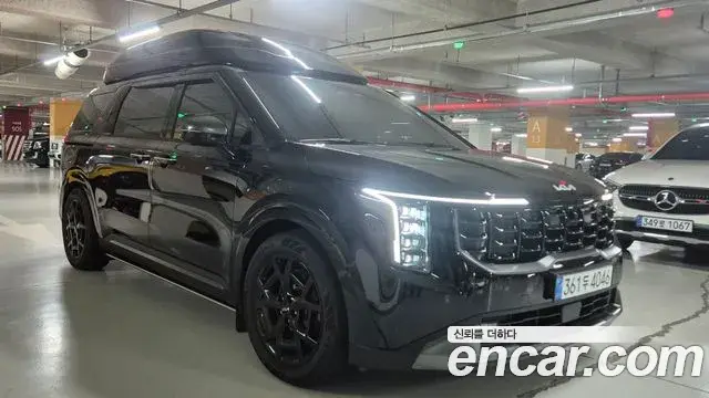 Kia Carnival 2025 — Photo 1/18