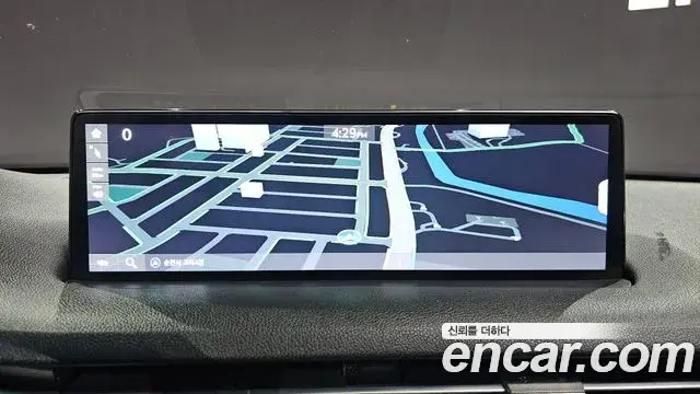 Genesis GV70 2021 — Şəkil 25/35