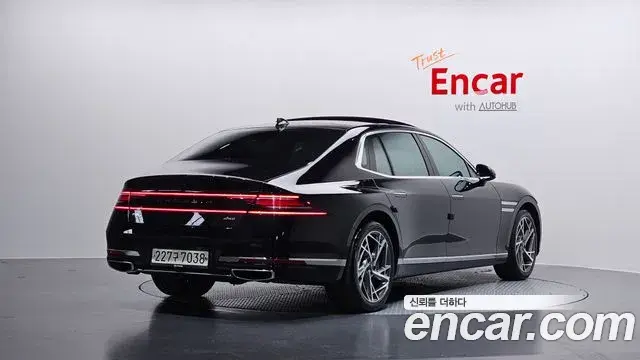 Genesis G90 2022 — Şəkil 1/20
