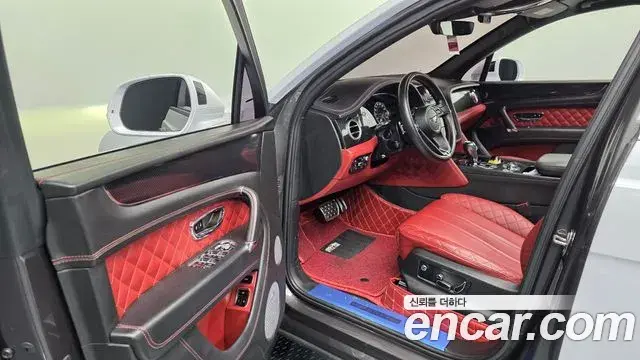 Bentley Bentayga 2018 — Şəkil 5/20