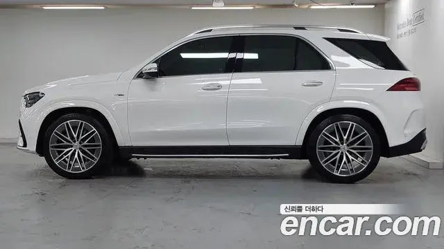 Mercedes-Benz GLE-Class 2024 — Фото 16/20