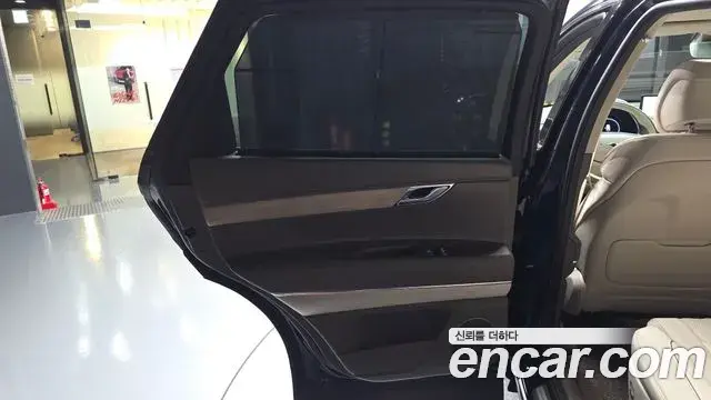 Genesis GV80 2023 — Photo 13/34
