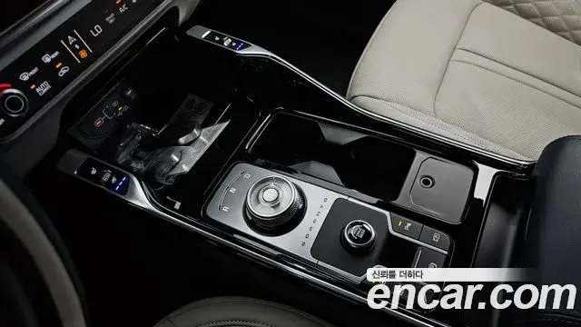 Kia Sorento 2025 — Фото 9/20