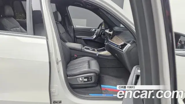 BMW X7 2023 — ფოტო 5/42