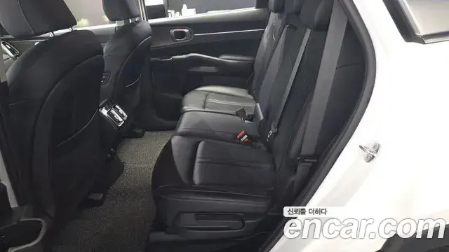 Kia Sorento 2020 — Фото 12/20