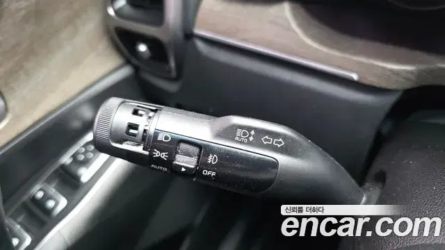 Kia Sorento 2020 — ფოტო 32/34
