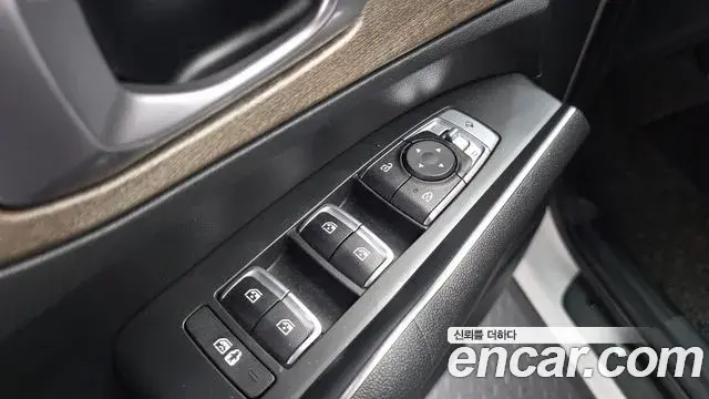 Kia Sorento 2020 — ფოტო 11/34