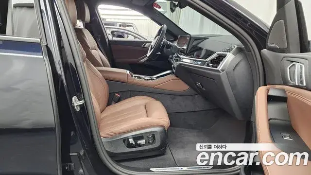 BMW X6 2025 — Photo 13/33