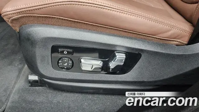 BMW X6 2025 — Photo 1/33