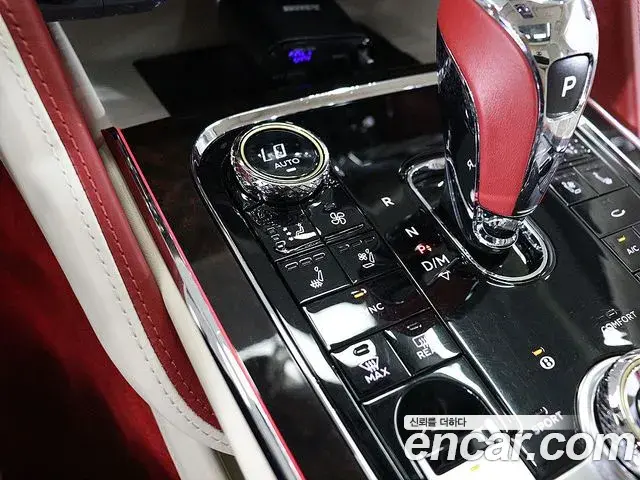 Bentley Flying Spur 2021 — Photo 5/20