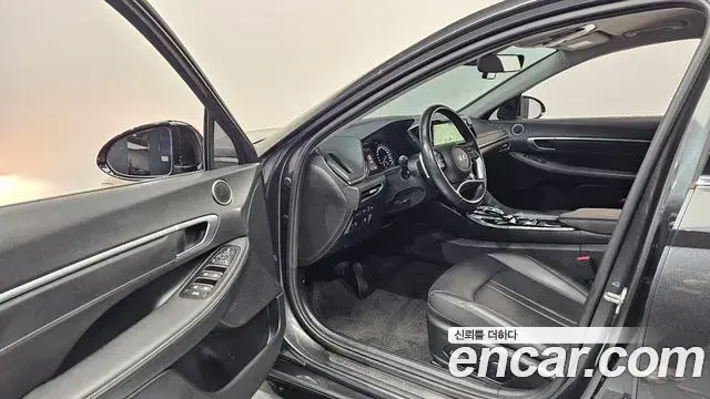 Hyundai Sonata Hybrid 2021 — ფოტო 22/30