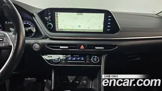Hyundai Sonata Hybrid 2021 — ფოტო 2/30