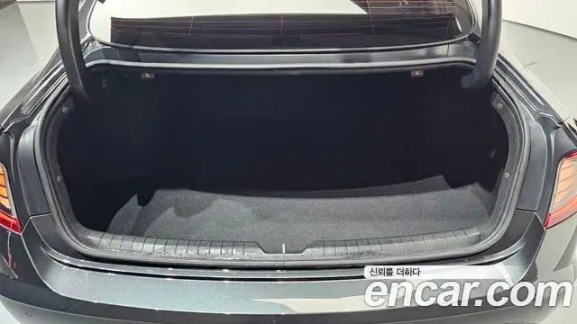 Hyundai Sonata Hybrid 2021 — ფოტო 14/30