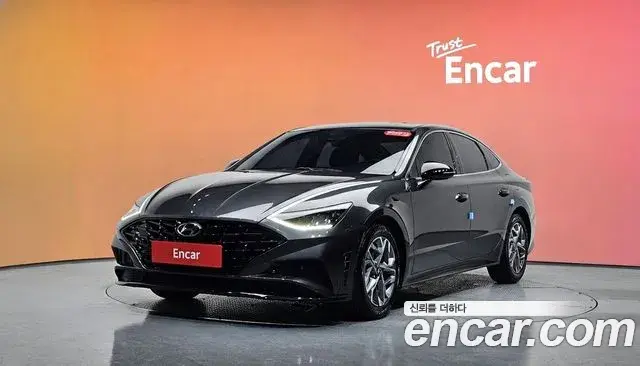 Hyundai Sonata Hybrid 2021 — ფოტო 4/30