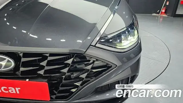 Hyundai Sonata Hybrid 2021 — ფოტო 18/30