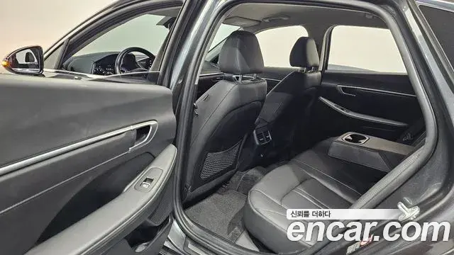 Hyundai Sonata Hybrid 2021 — ფოტო 6/30