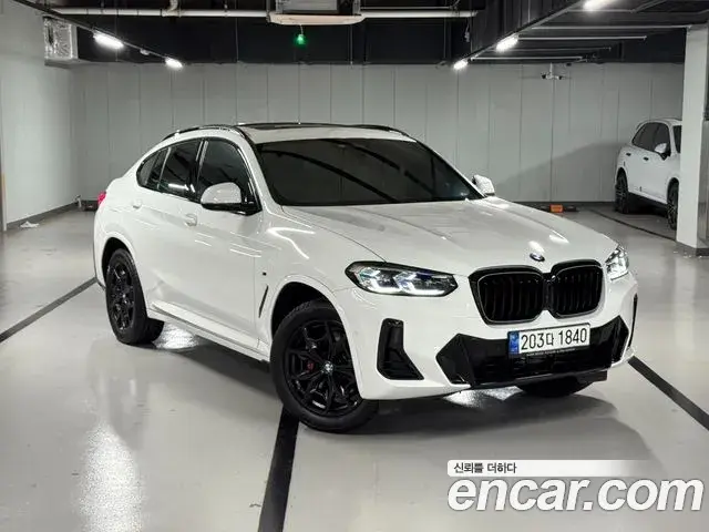 BMW X4 2022 — Фото 20/20