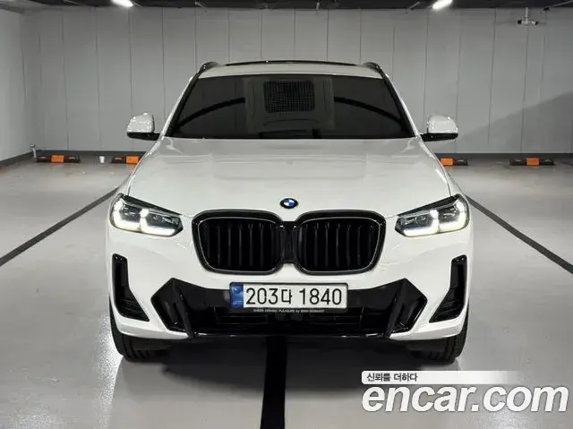 BMW X4 2022 — Фото 2/20
