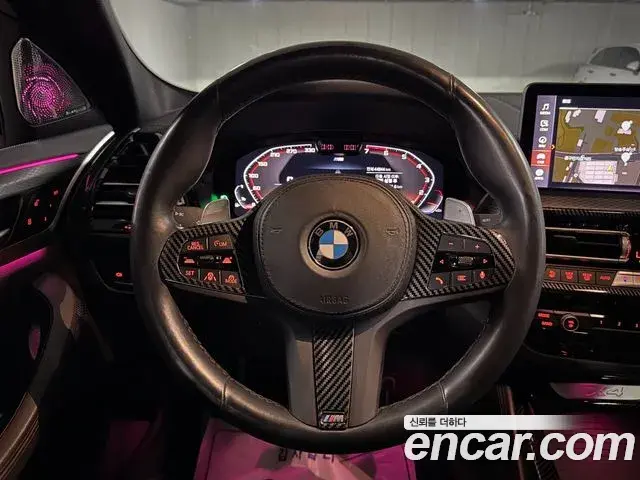 BMW X4 2022 — Фото 10/20