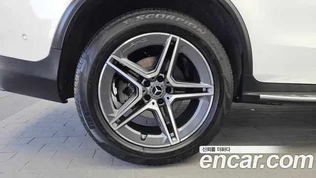 Mercedes-Benz GLC-Class 2023 — ფოტო 20/20