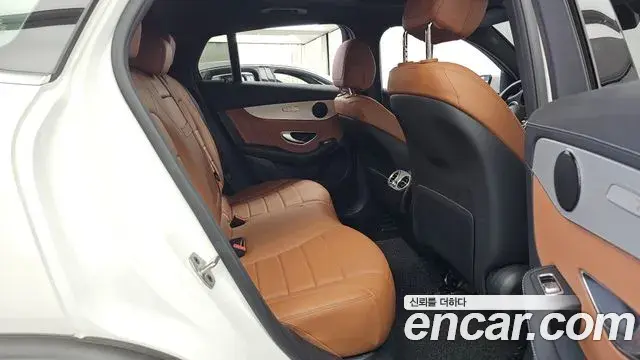 Mercedes-Benz GLC-Class 2023 — ფოტო 12/20