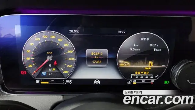 Mercedes-Benz CLS-Class 2019 — Photo 6/20