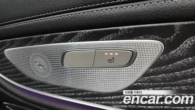 Mercedes-Benz CLS-Class 2019 — Photo 8/20