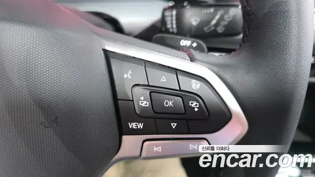 Volkswagen Golf 2024 — ფოტო 20/30