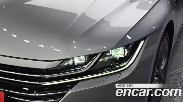 Volkswagen Arteon 2020 — ფოტო 12/31
