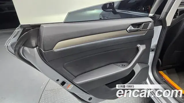 Volkswagen Arteon 2020 — ფოტო 4/31