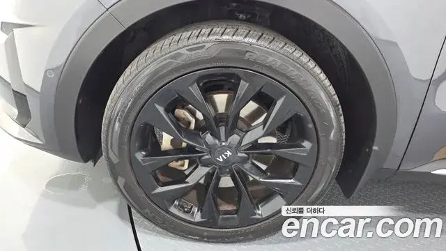 Kia Sorento 2021 — ფოტო 20/33