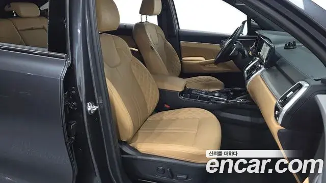 Kia Sorento 2021 — ფოტო 22/33