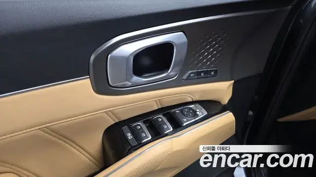 Kia Sorento 2021 — ფოტო 5/33
