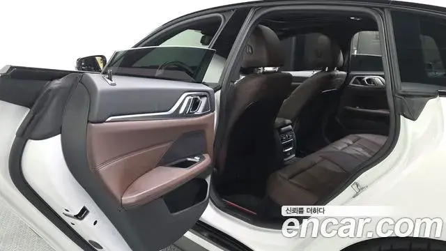 BMW 4 Series 2025 — ფოტო 6/34