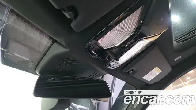 BMW 4 Series 2025 — ფოტო 8/34