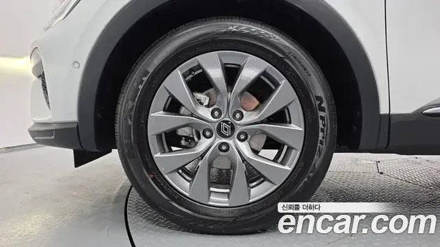Renault Samsung Arkana 2025 — ფოტო 18/32