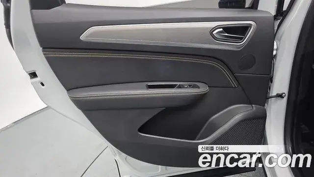 Renault Samsung Arkana 2025 — ფოტო 31/32