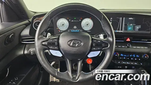 Hyundai The New Avante Hybrid 2022 — ფოტო 14/20