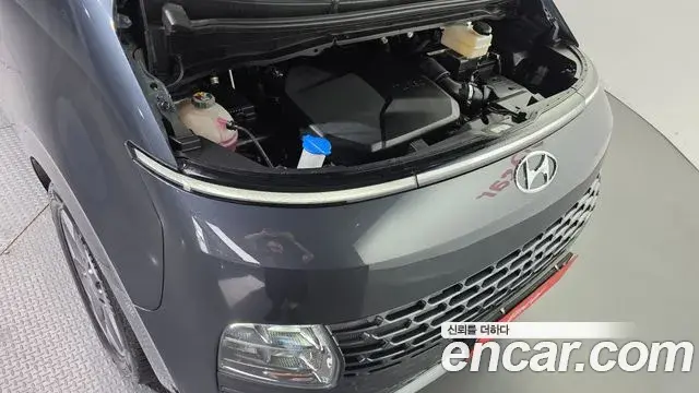 Hyundai Staria 2021 — Фото 6/20