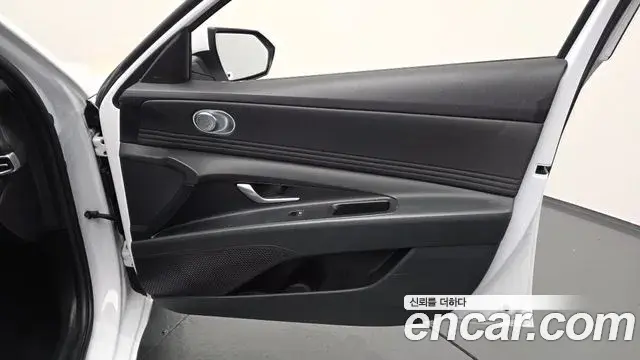 Hyundai The New Avante Hybrid 2021 — ფოტო 31/32
