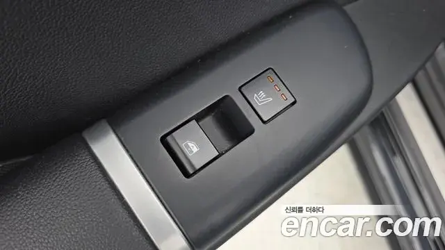 Hyundai Grandeur Hybrid 2023 — ფოტო 6/20